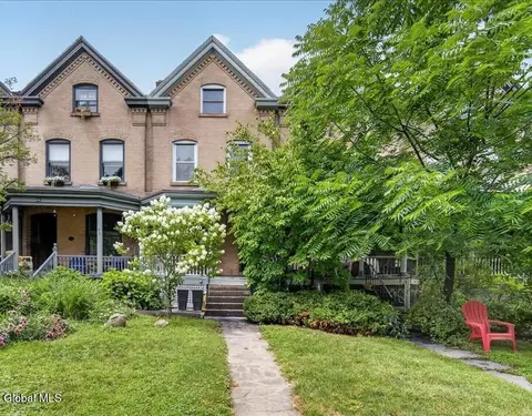 69 S Lake Ave, Albany, NY 12203