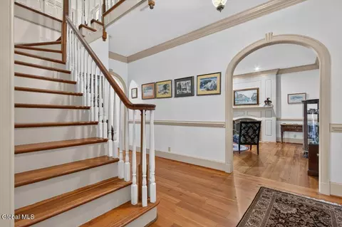 Entry Way - 45 Tabor Rd, Halfmoon, NY 12118 photo 4 of 9