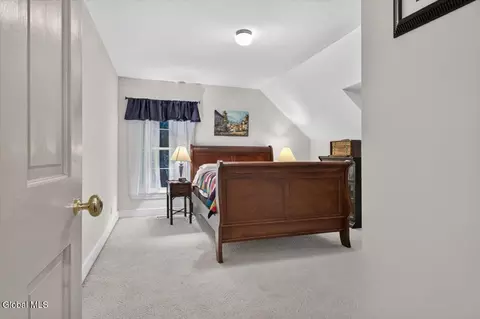 Bedroom - 45 Tabor Rd, Halfmoon, NY 12118 photo 4 of 10