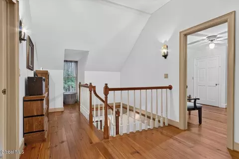 Entry Way - 45 Tabor Rd, Halfmoon, NY 12118 photo 7 of 9