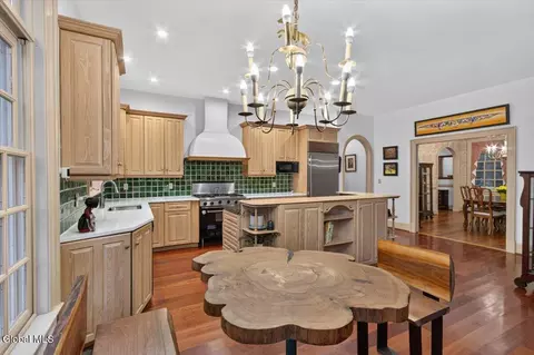 Kitchen - 45 Tabor Rd, Halfmoon, NY 12118 photo 3 of 6
