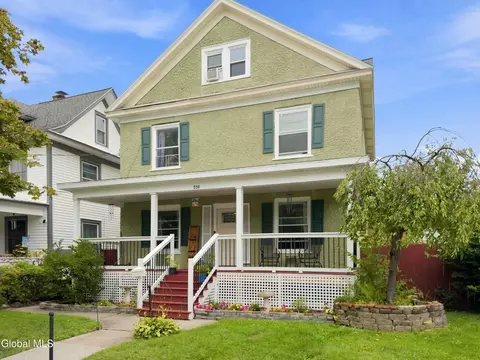530 Bedford Rd, Schenectady, NY 12308