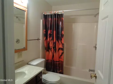 Bath - 751 Spring St, Schenectady, NY 12303 photo 2 of 2