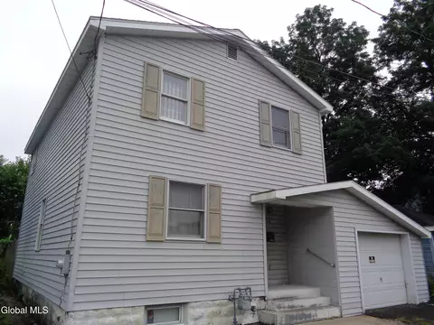 Exterior - 751 Spring St, Schenectady, NY 12303 photo 2 of 2