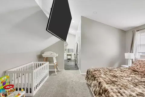 Bedroom - 143 Ray Ave, Schenectady, NY 12304 photo 5 of 7