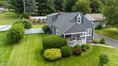 181 Shaker Park Dr, Albany, NY 12211