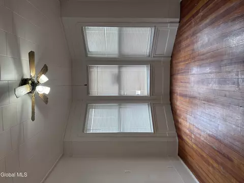 Living - 314 Georgetta Dix, Schenectady, NY 12307 photo 4 of 10