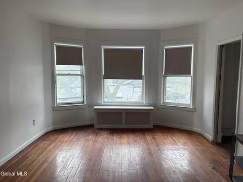 Living - 314 Georgetta Dix, Schenectady, NY 12307 photo 10 of 10