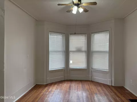 Living - 314 Georgetta Dix, Schenectady, NY 12307 photo 3 of 10