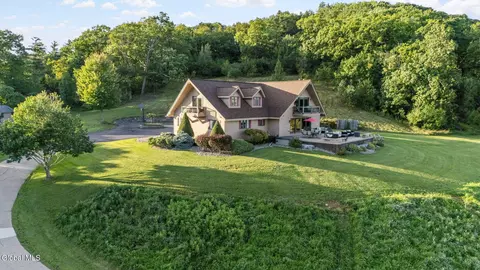 248 Indian Ledge Rd, Voorheesville, NY 12186