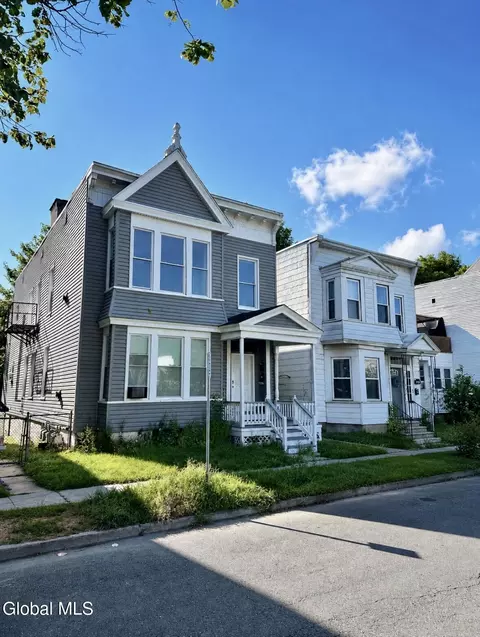 143 6th Ave, Troy, NY 12180