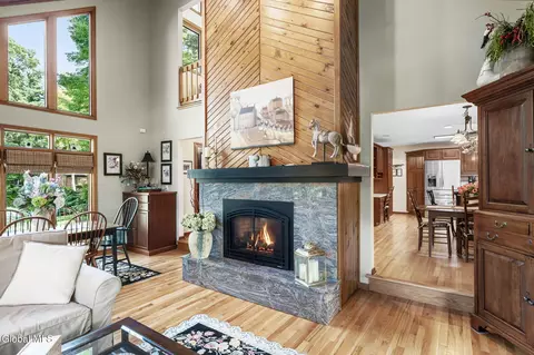 Other - 25 Oaktree Ln, Schenectady, NY 12309 photo 1 of 14