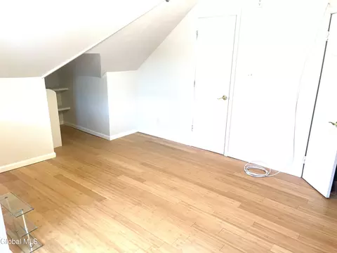 Bedroom - 71 Elder St, Schenectady, NY 12304 photo 3 of 5