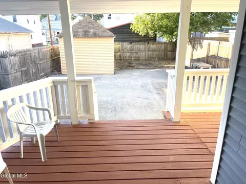 Exterior - 71 Elder St, Schenectady, NY 12304 photo 9 of 9