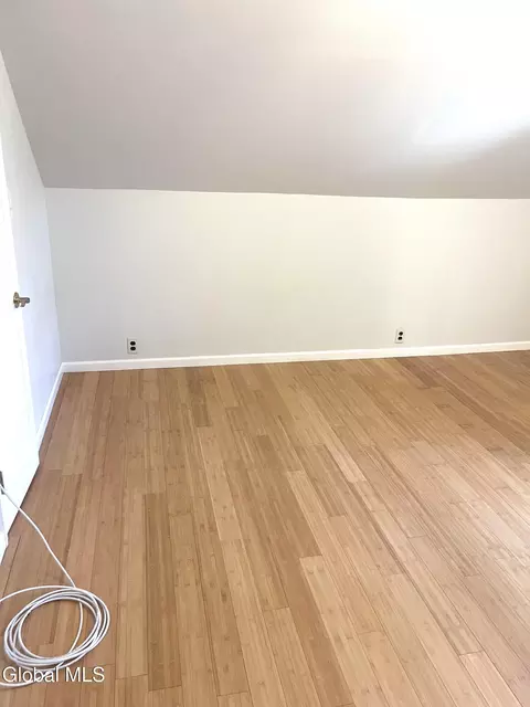 Bedroom - 71 Elder St, Schenectady, NY 12304 photo 5 of 5