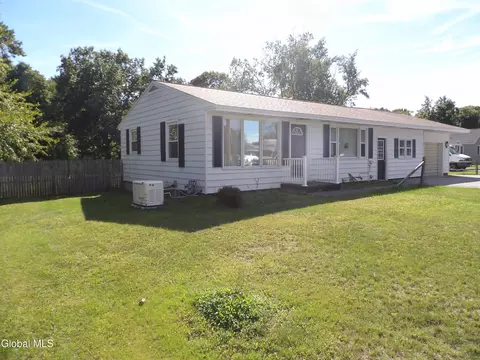 49 Feeder Dam Rd, South Glens Falls, NY 12803
