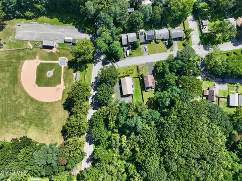 View/Area - 16 Golf Rd, Schenectady, NY 12304 photo 3 of 4