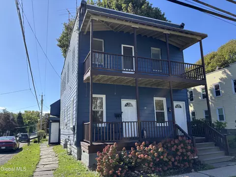 112 Vliet Blvd, Cohoes, NY 12047
