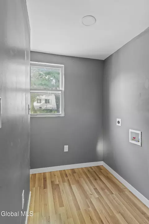 Other - 722 Salina St, Schenectady, NY 12308 photo 4 of 10