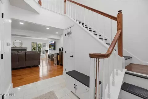 Entry Way - 15 Constitution Dr, Glenmont, NY 12077 photo 1 of 2
