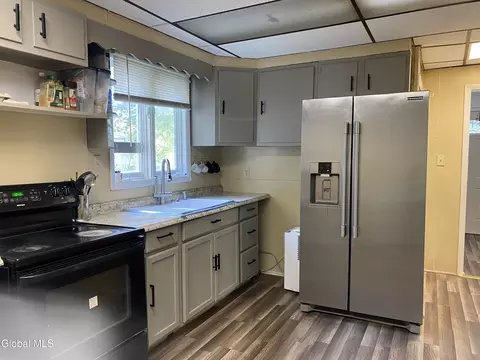 Kitchen - 58 Maple Pl, Ilion, NY 13357 photo 2 of 3