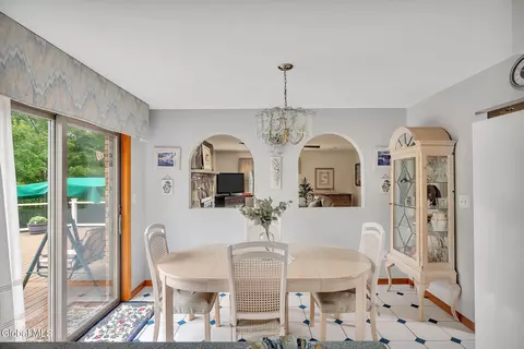 Dining - 1046 Ridge Rd, Glenville, NY 12302 photo 3 of 4