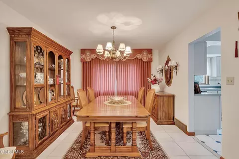 Dining - 1046 Ridge Rd, Glenville, NY 12302 photo 1 of 4