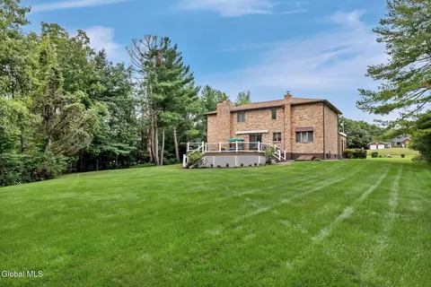 Exterior - 1046 Ridge Rd, Glenville, NY 12302 photo 12 of 12