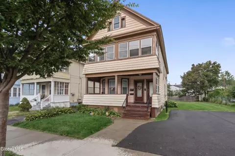 4 Sparkill Ave, Albany, NY 12209