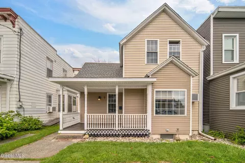 9 Leversee Ave, Cohoes, NY 12047