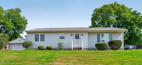 129 S Pearl St, Mechanicville, NY 12118