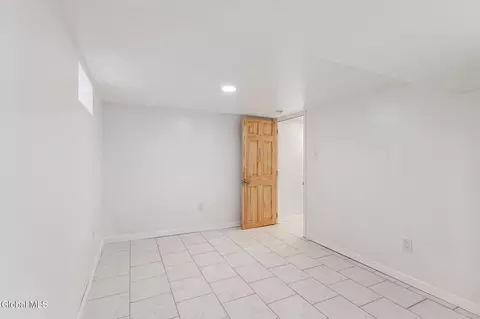 Bedroom - 1710 Eastern Pkwy, Schenectady, NY 12309 photo 12 of 12