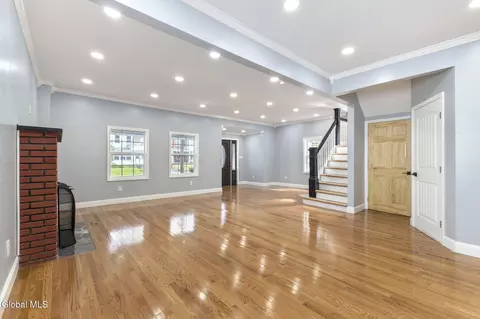 Living - 1710 Eastern Pkwy, Schenectady, NY 12309 photo 7 of 9