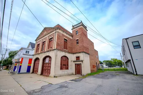 Other - 907 Albany St, Schenectady, NY 12307 photo 3 of 4
