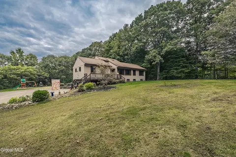 2815 Shaw Rd, Middle Grove, NY 12850