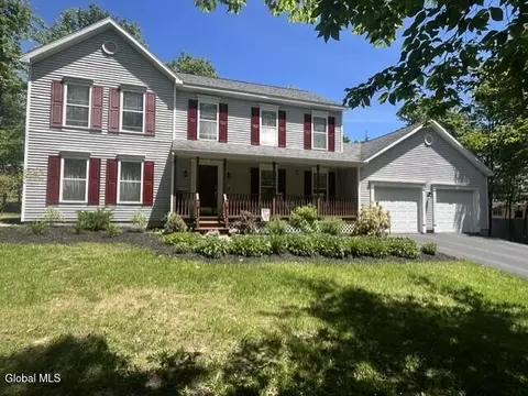202 Grandview Dr, Cobleskill, NY 12043