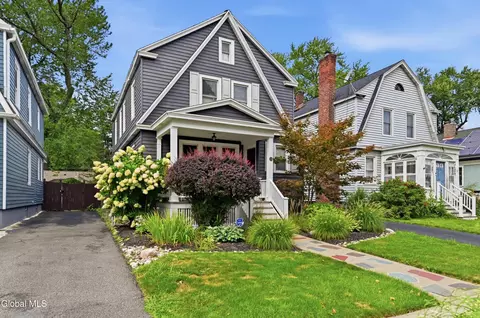 59 Academy Rd, Albany, NY 12208
