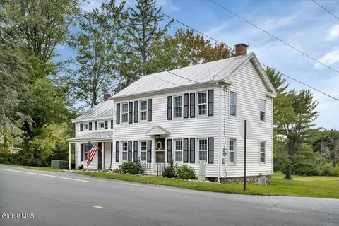 552 Riverview Rd, Rexford, NY 12148