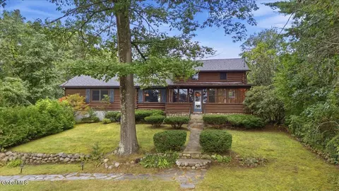 317 Glen Lake Rd, Lake George, NY 12845
