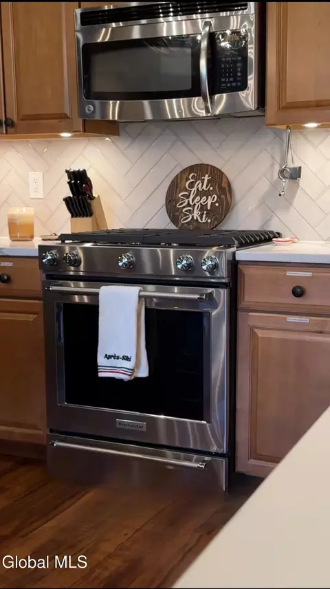 Kitchen - 6 Trailside # AA10, Hunter, NY 12442 photo 2 of 2