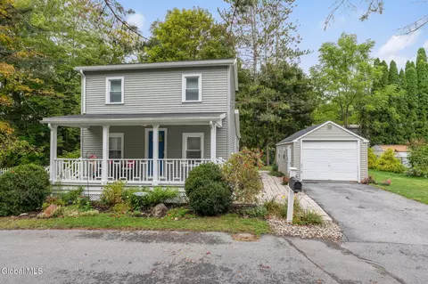 22 Barber St, Ballston Spa, NY 12020