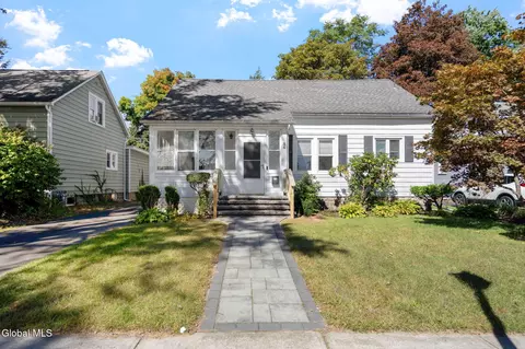 34 Van Buren St, Albany, NY 12206