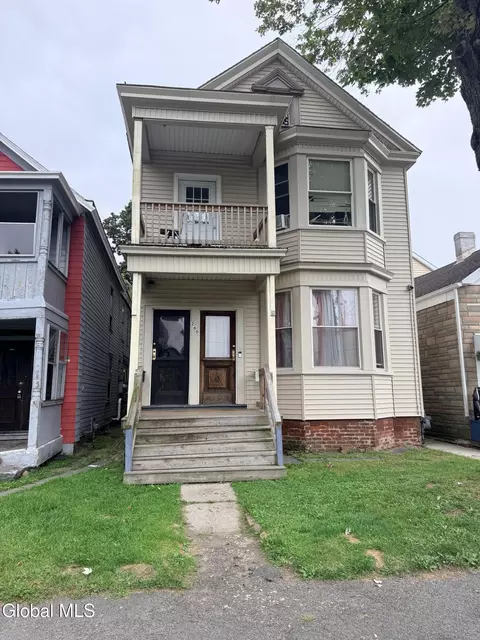 260 3rd Ave, Troy, NY 12182
