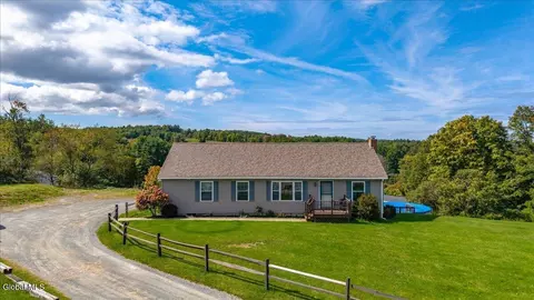 123 Factory Hollow Rd, Valley Falls, NY 12185