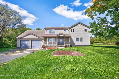 181 Cross Rd, Berne, NY 12023