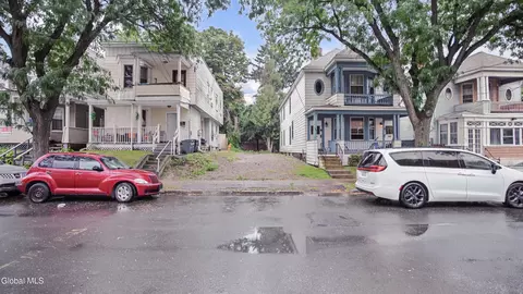 451 Hamilton St, Albany, NY 12203