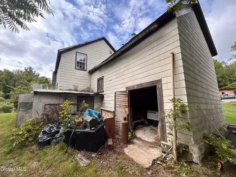 122 New Hague Rd, Hague, NY 12836
