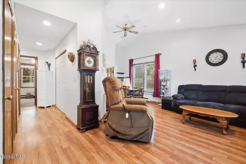 Entry Way - 22 Cromwell Dr, Halfmoon, NY 12065 photo 2 of 2