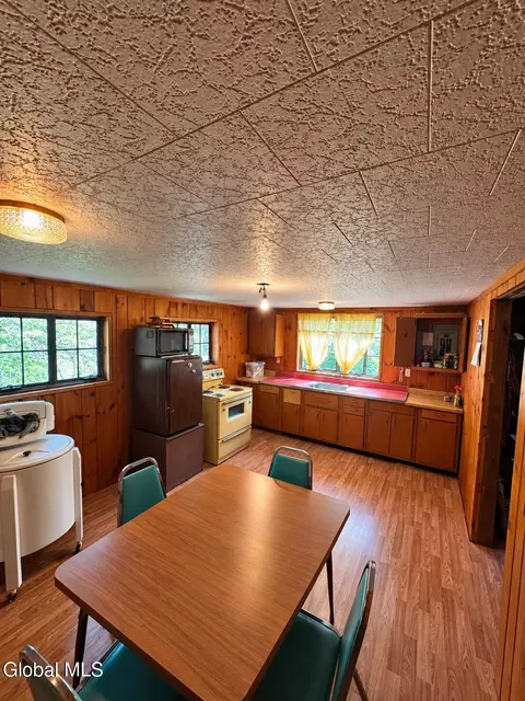 54 Chaisson Rd, Newcomb, NY 12852 photo 5