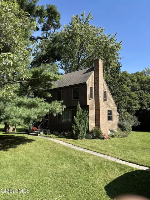 272 Brandle Rd, Altamont, NY 12009